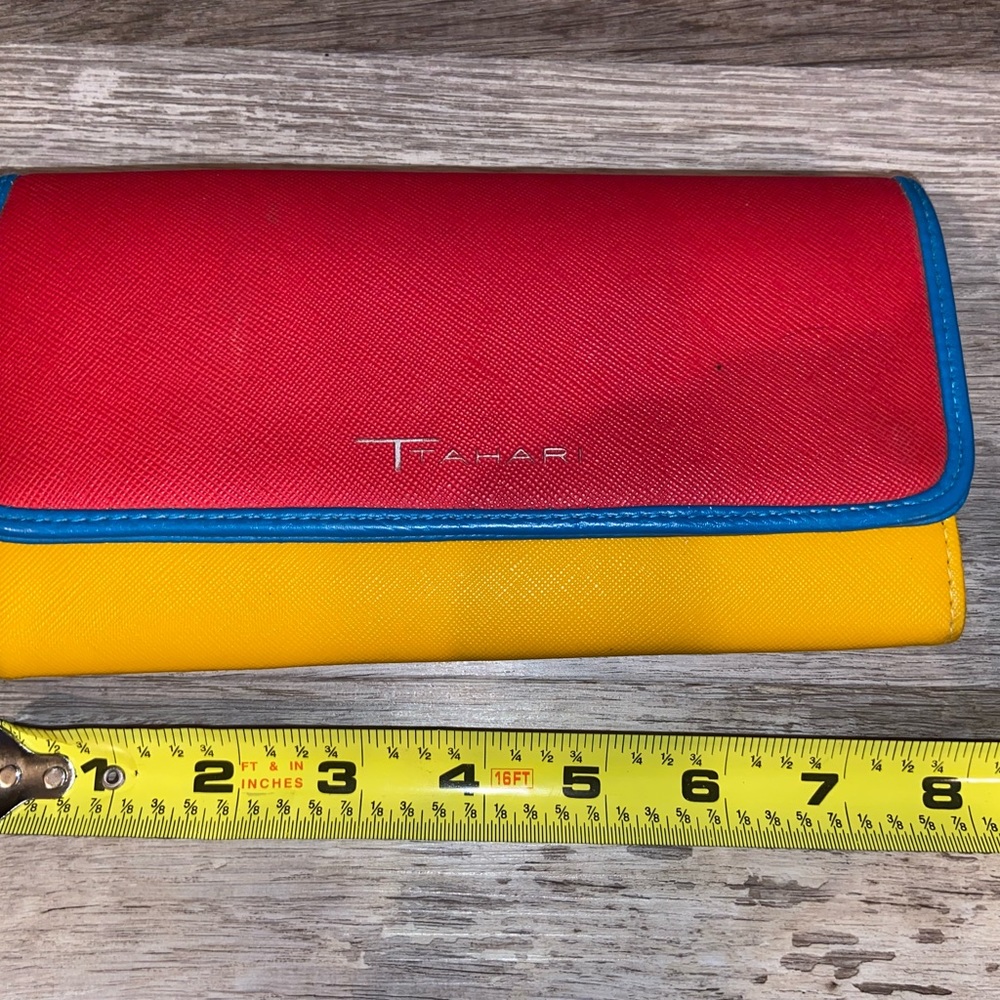 Tahari Wallet Multi Colored Synthetic. (N) - image 7